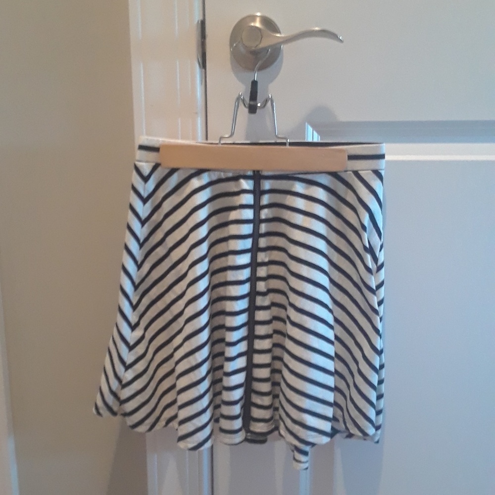 American Eagle Skirt Size XS